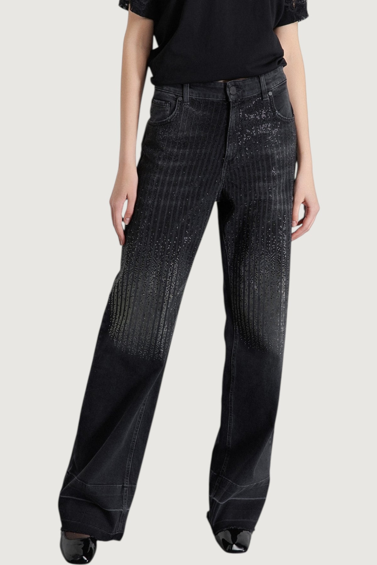 Loose fit trousers - 25