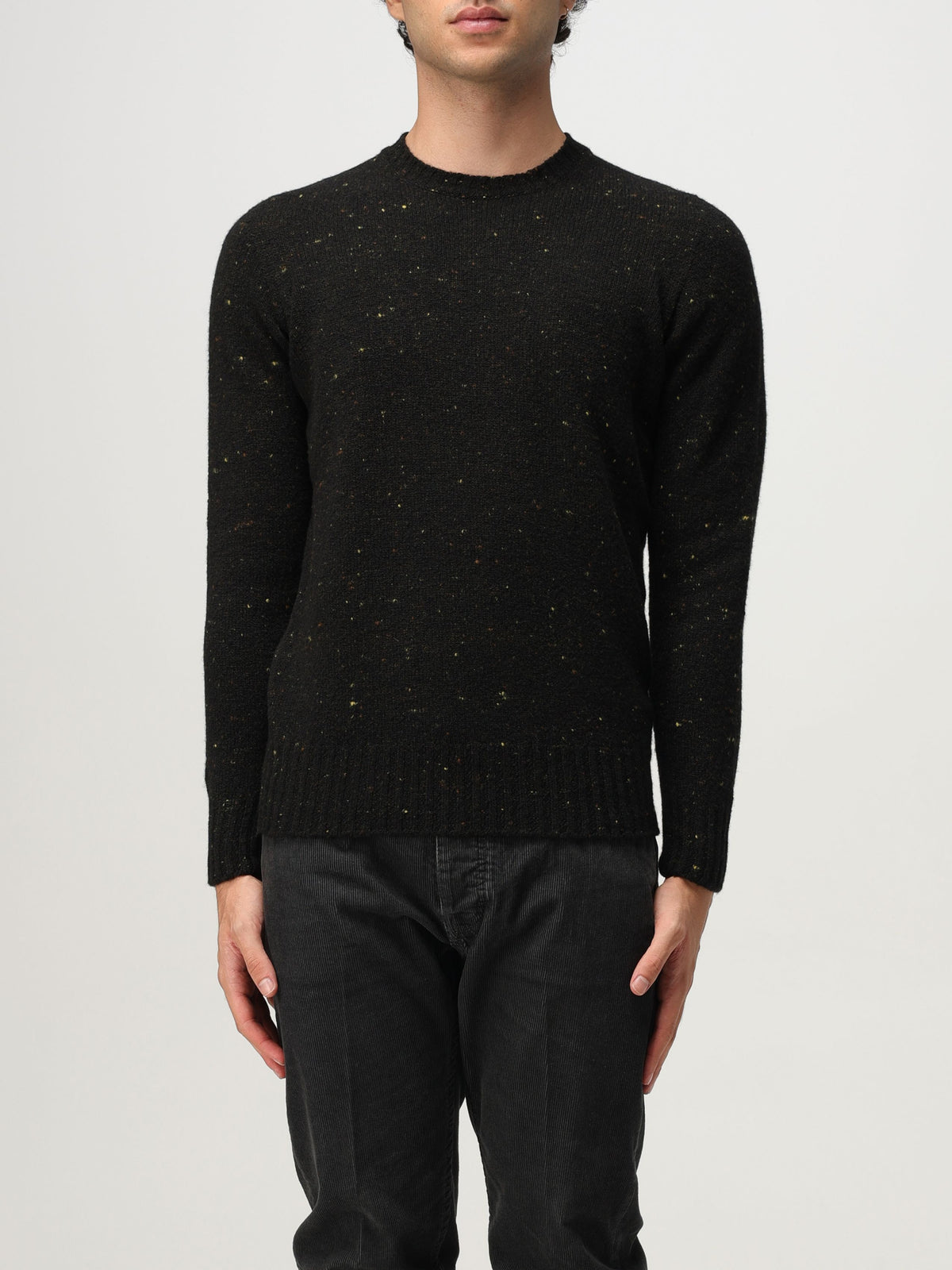 Crew neck, sizes M/L - 48