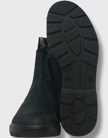 Quattro Stagioni black suede Blundstone Chelsea boots with elastic side panels and lug sole.