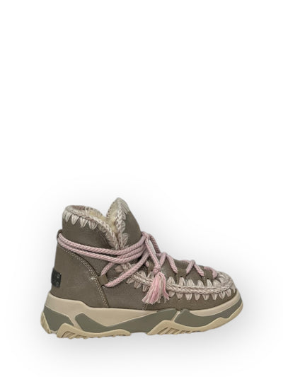 Trainer 02