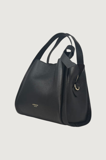 AVENUE 67-BC031A0021 001-GISELA
