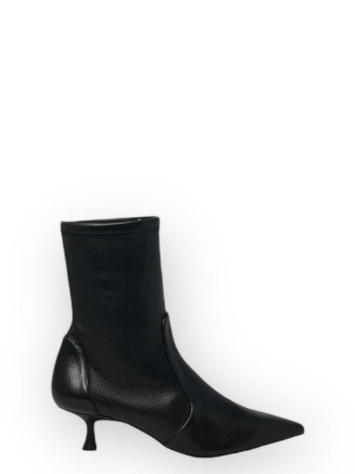 Naomi 50 boot