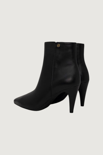 MICHAEL KORS-40F6DNME5L 001-DANIELA HEELED BOOT