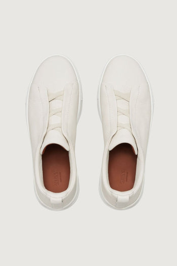 Triple stitch low-top sneakers in off white - 4