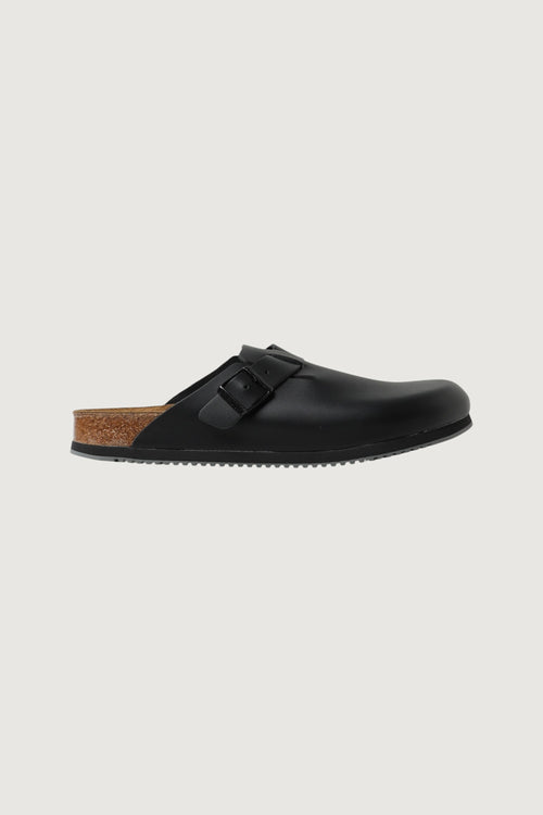 Quattro Stagioni Boston clogs in black leather with adjustable buckle strap and cork footbed.