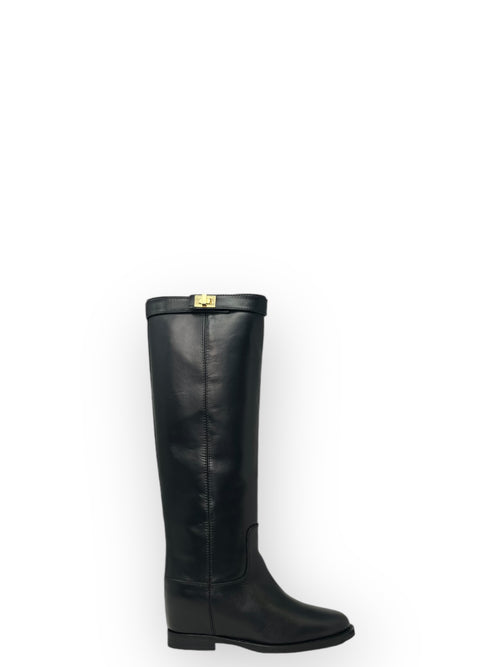 Santa Monica Boot with Lock