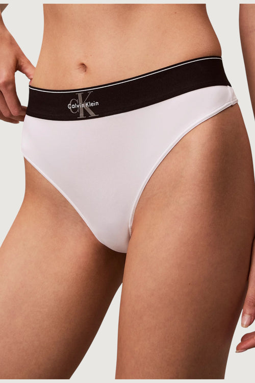 CALVIN KLEIN-LV00QF8813 100-THONG