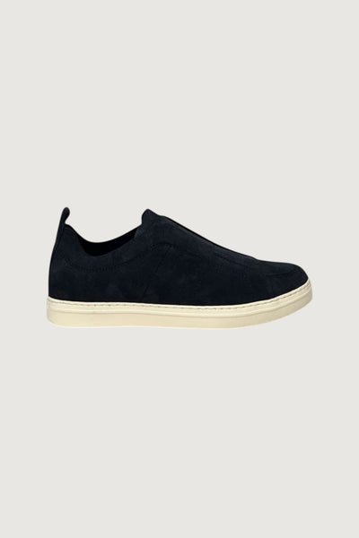 H668 slip on + logo